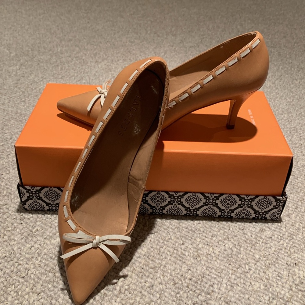 Talbots kitten heels - Picture 3 of 3